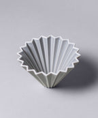 ORIGAMI Ceramic Dripper - Medium for 1-4 Cup Brewing