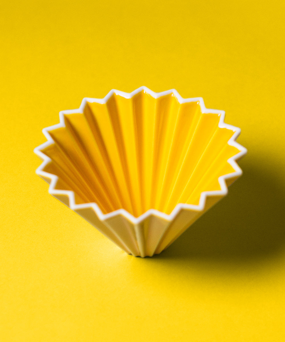 ORIGAMI Ceramic Dripper - Medium for 1-4 Cup Brewing